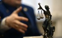 Адвокат по уголовным делам